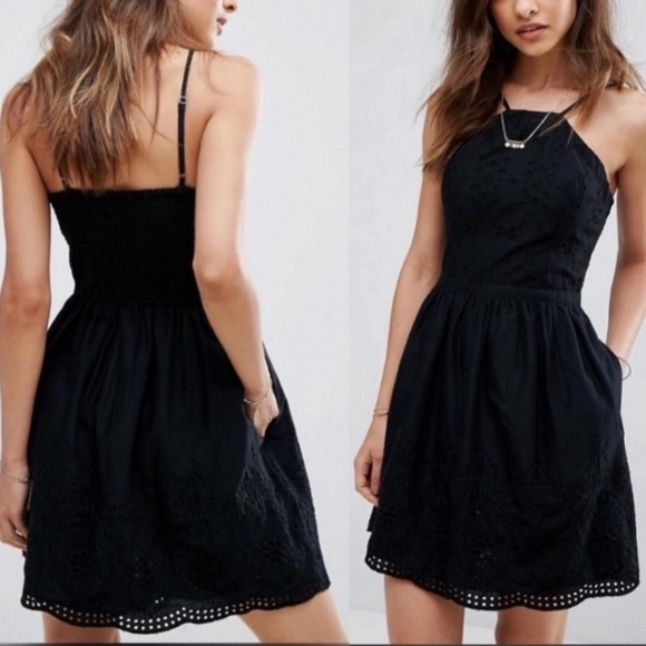 Abercrombie & Fitch High Neck Eyelet Dress - Picture 2 of 9